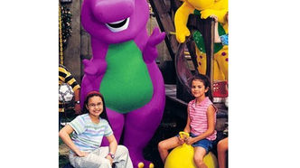 Selena and Demi on Barney #FactFriday