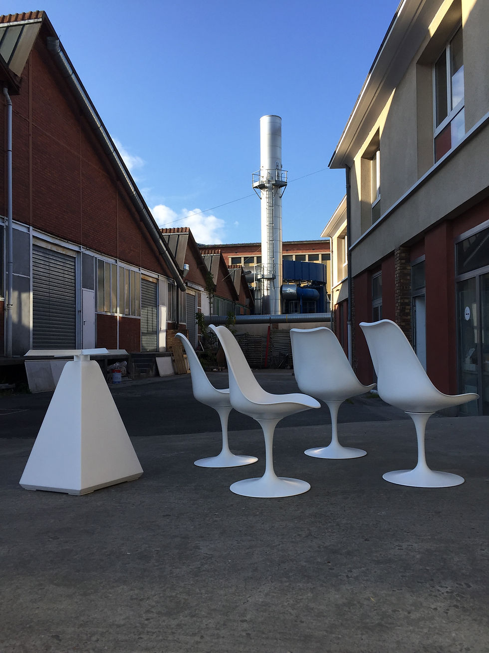 aérogommage décapage écologique sur mobilier et laquage vernissage