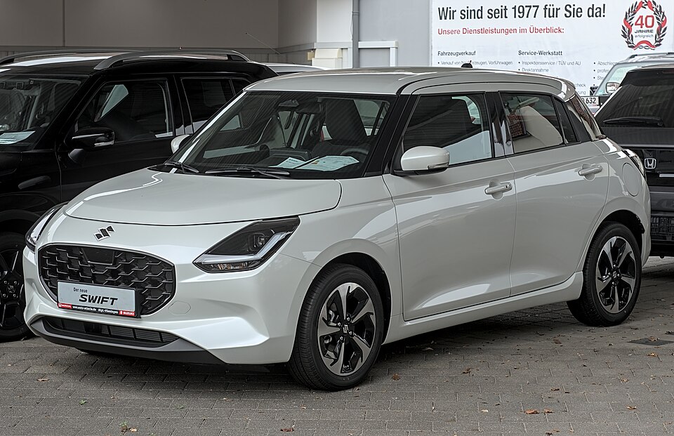 Suzuki Swift self drive car rental in Indore