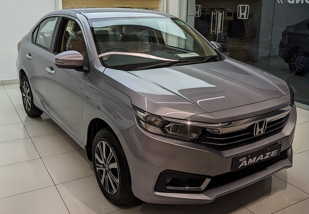 Honda Amaze self drive car rental in Indore