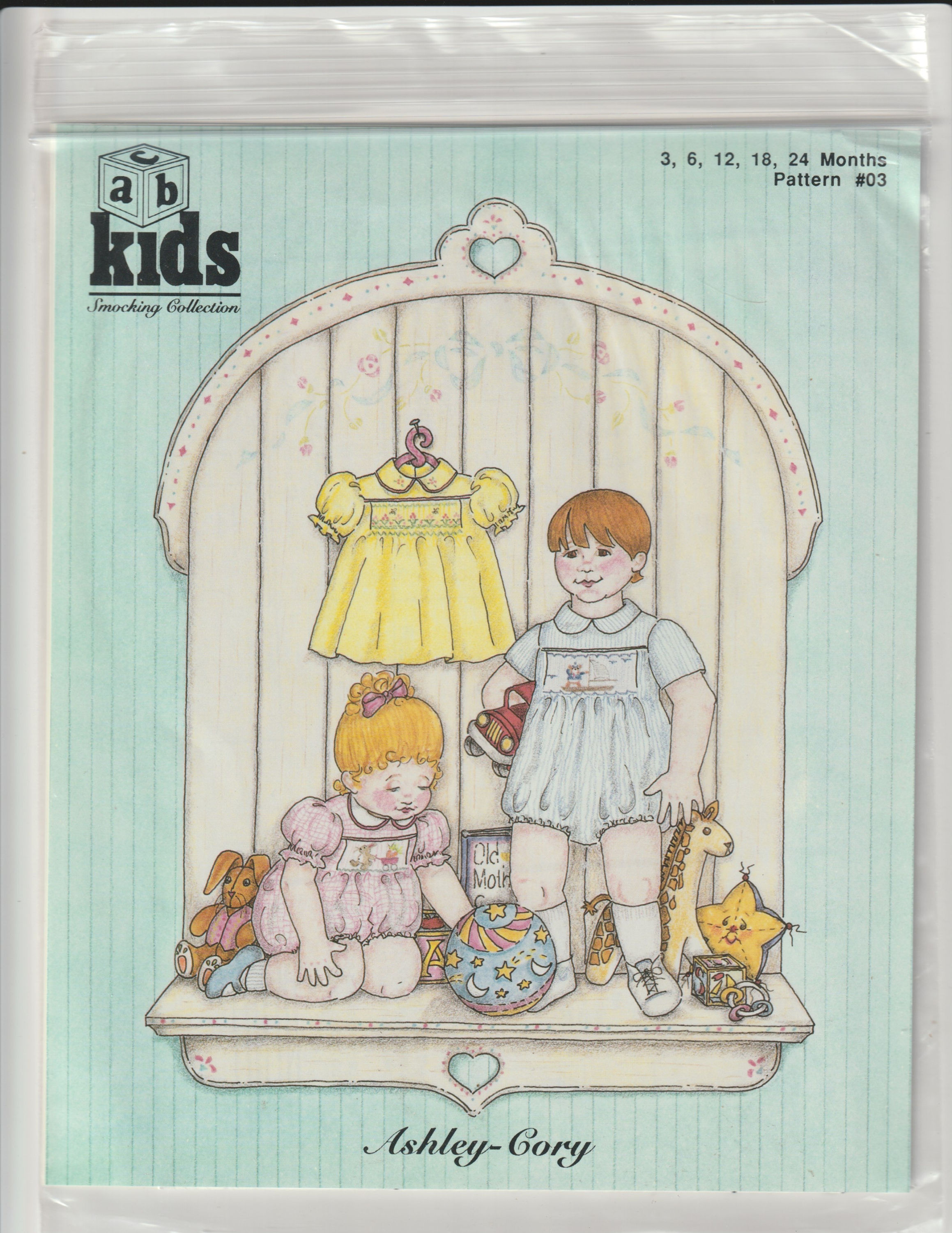 ABC KIDS - Ashley & Cory sewing pattern - Smocked-gathered bubble