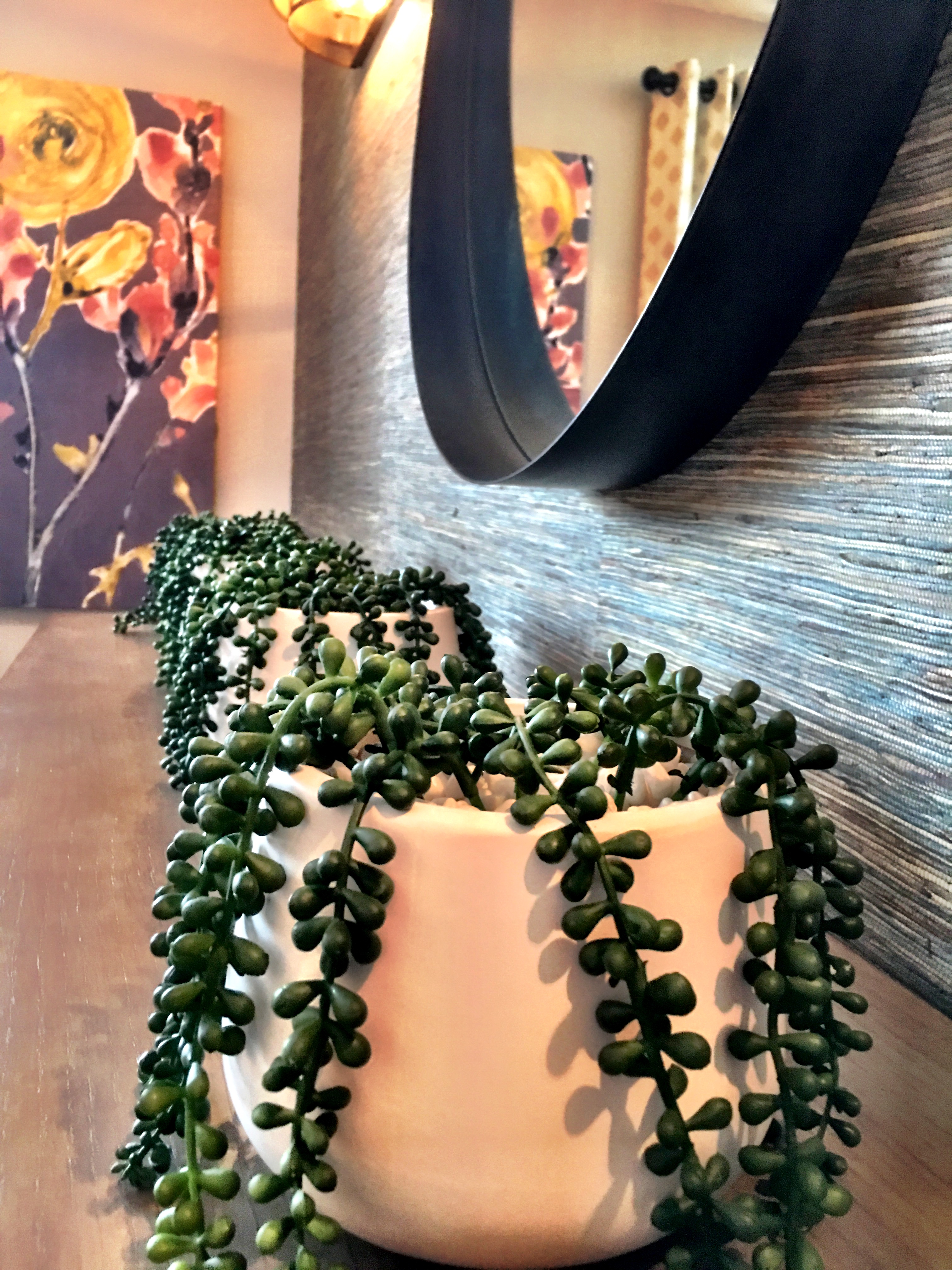 dining room accents