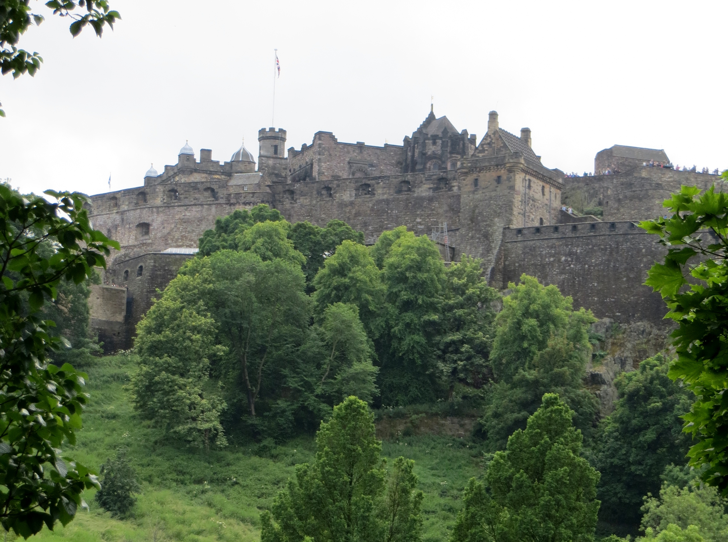 S Queensferry Scotland 7.4 Edinburgh castle best IMG_1334