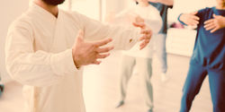Posture de l'Arbre en Qigong