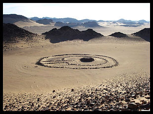 tumulus-sahara-desert.jpg