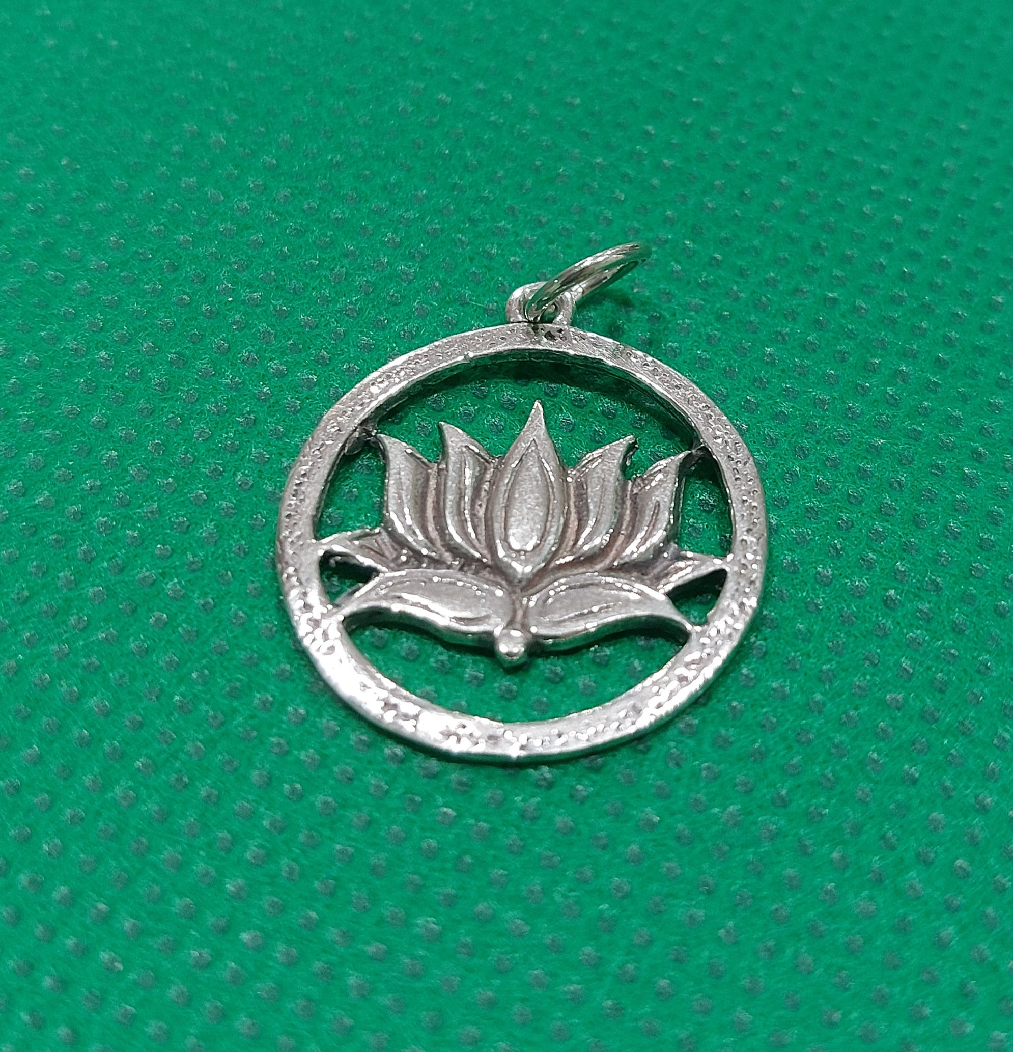 Colgante Flor de Loto