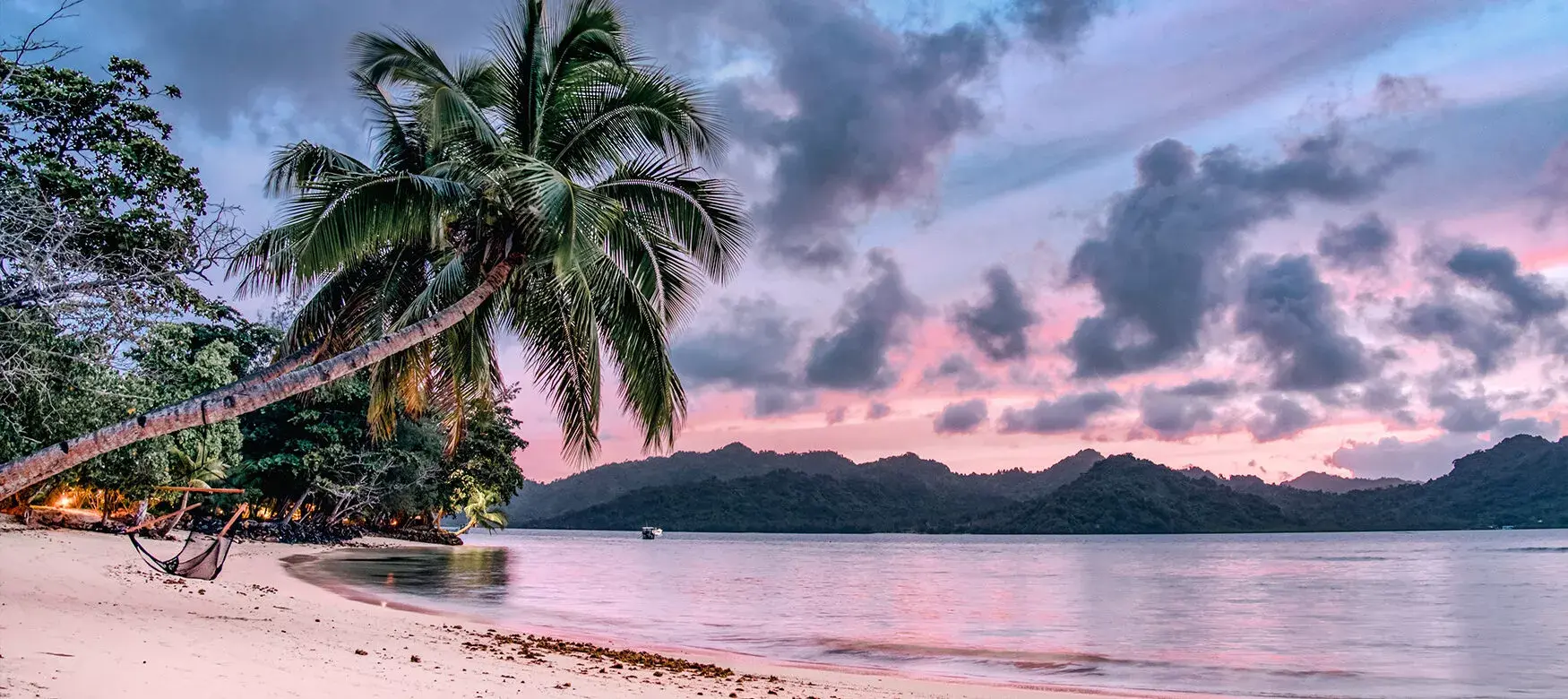 Twin Island Escape - Sau Bay/Matangi