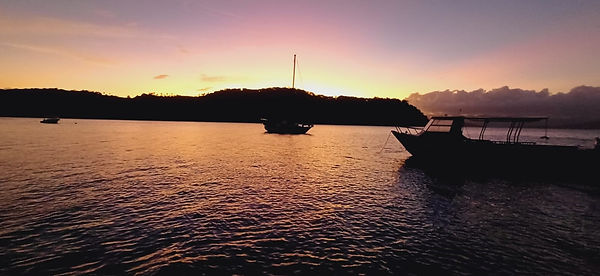 sailboat.jpg