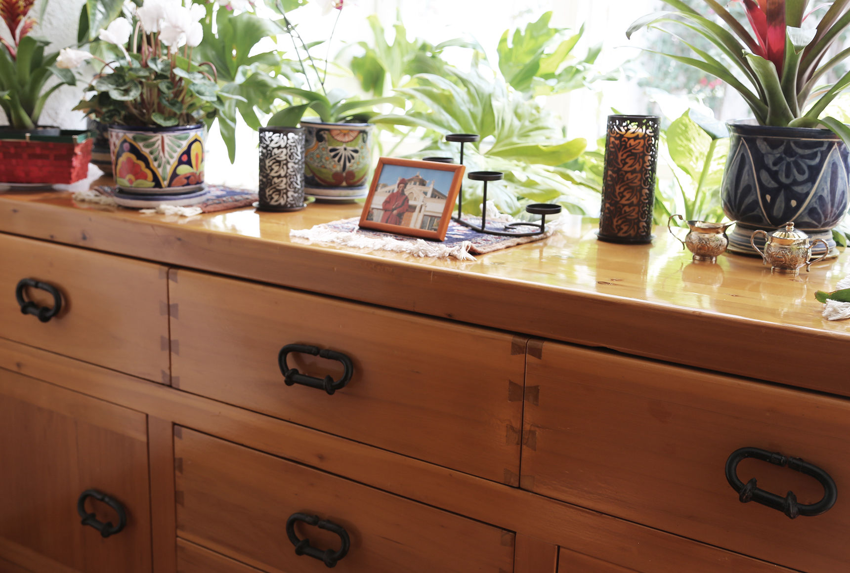 Cómoda de cedro blanco