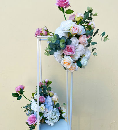 Tall Floor Stand.heic