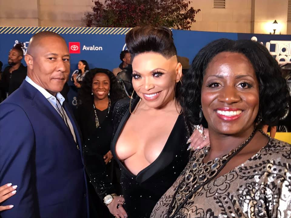 One of the lovely hosts Tisha Campbell Stunned on the red carpet. (Photo cred Two Cameras and a Brush)