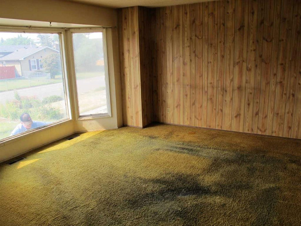 Dover Living Room Before