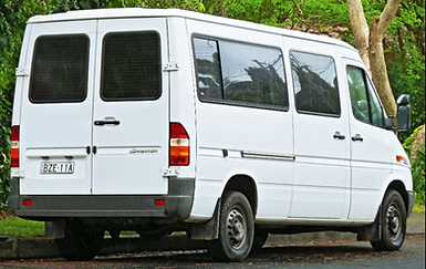 plaatje MB Sprinter 1 (achterkant).png
