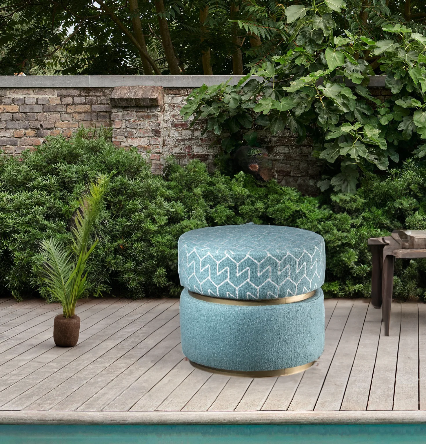 Thumbnail: Azzurro Geometric Patterned Boucle Linen Blend Round Ottoman / Pouf