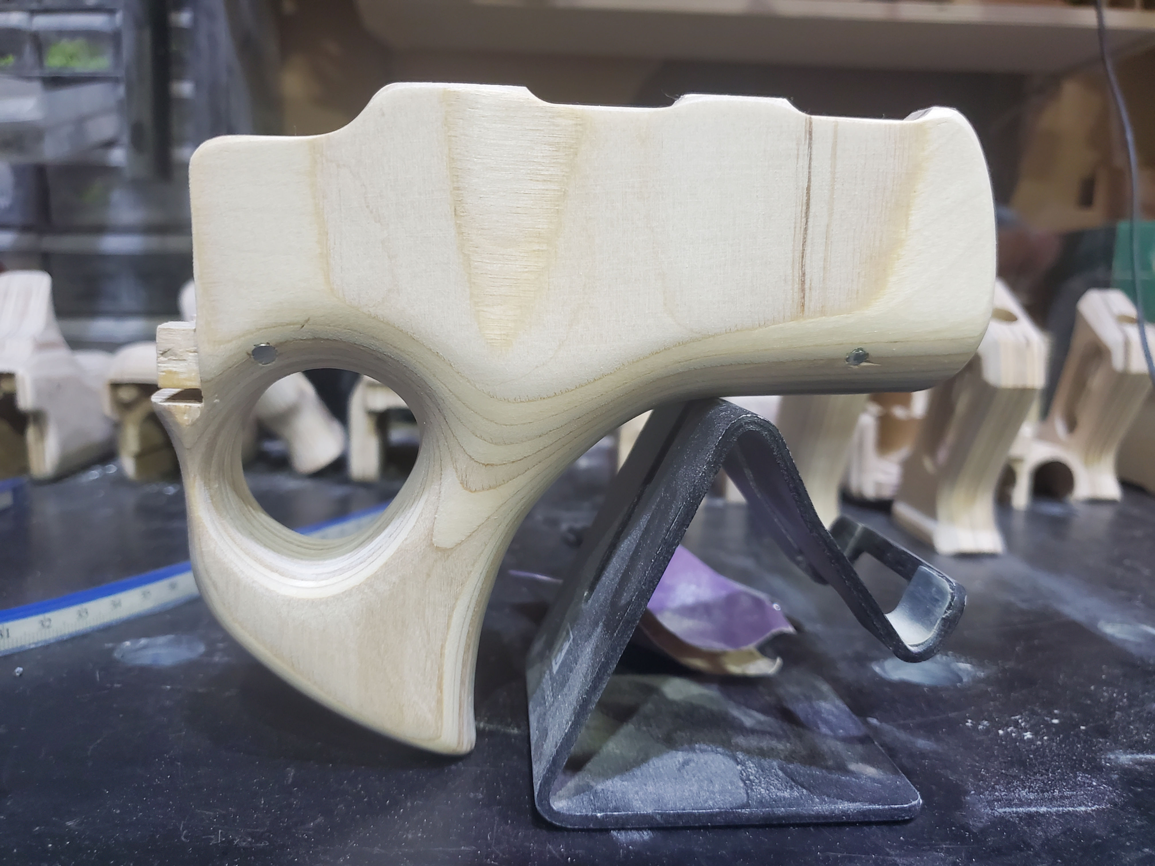 Mini Draco Thumbhole (Round Bottom)