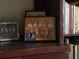 Sofía Segovia, El murmullo de las abejas, literatura, Torreón, Guadalupe, Coahuila, libros, recuerdo, olvido, memoria, books, besteller, Monterrey