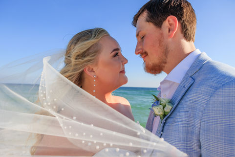 Orange Beach wedding couple photography golden hour beach