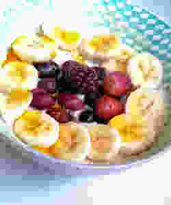 Banana Baobab Porridge with Forest Berries