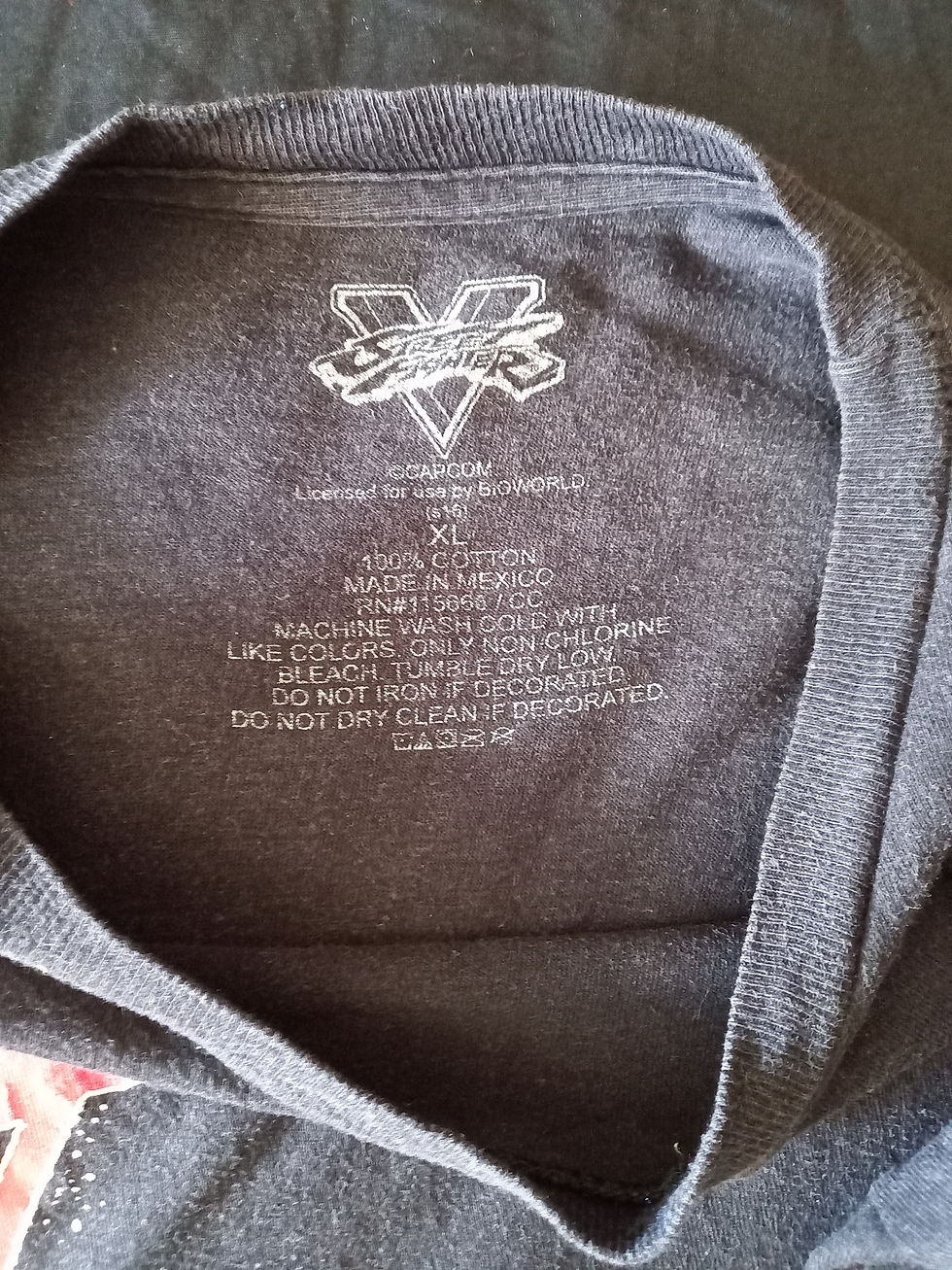 Thumbnail: Street Fighter V Bioworld Licensed T-Shirt