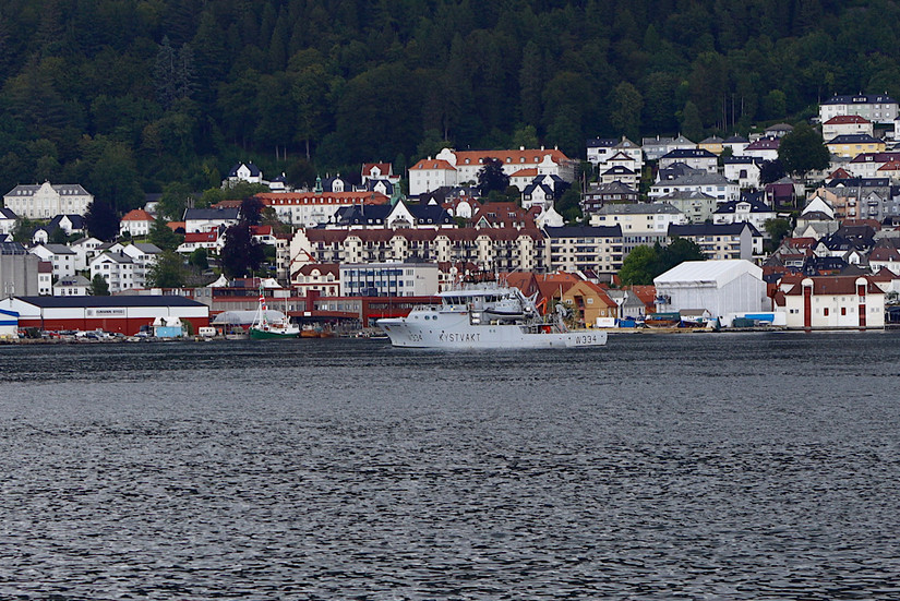 Auch die Feuerwehr ist zu Wasser unterwegs