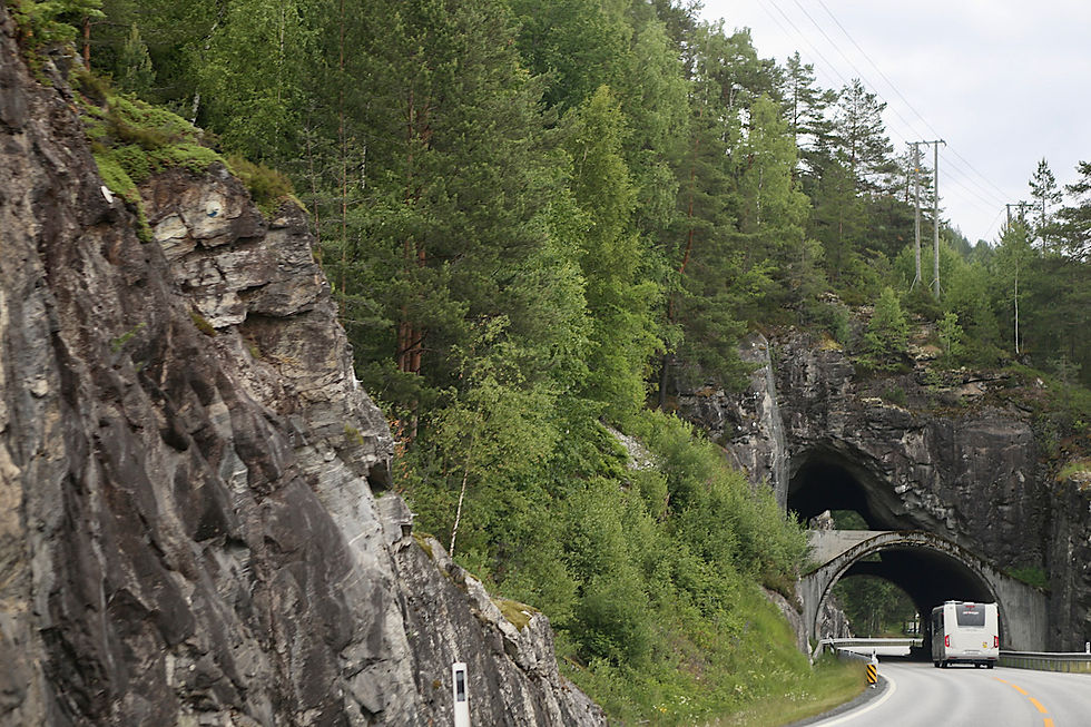 Unterwegs ein Doppeltunnel