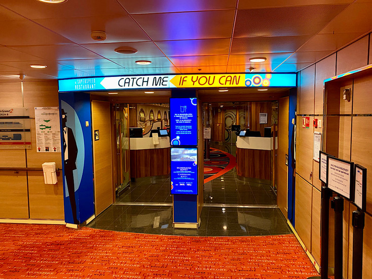 Eingang ins Buffet-Restaurant