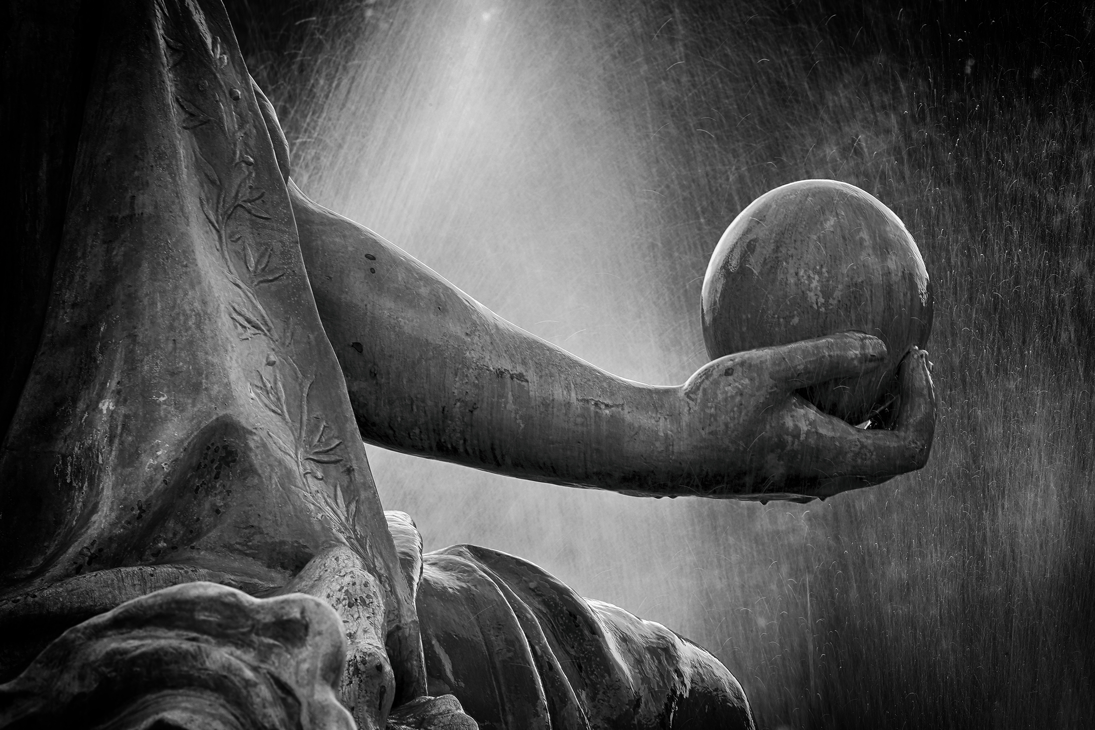 C75Q8977__Bordeaux_-_fontaine_des_girondins_détail