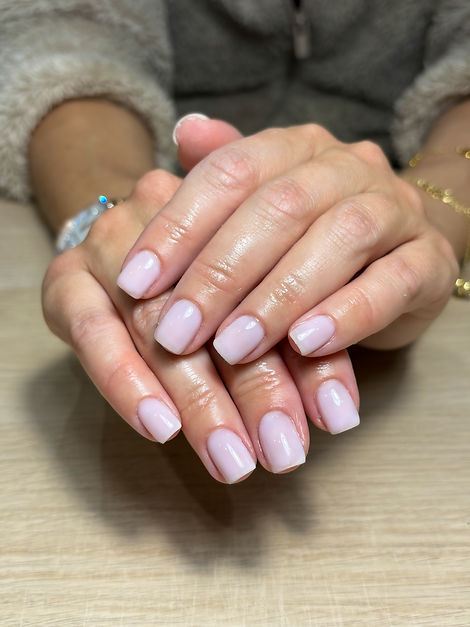 nail studio Crawley