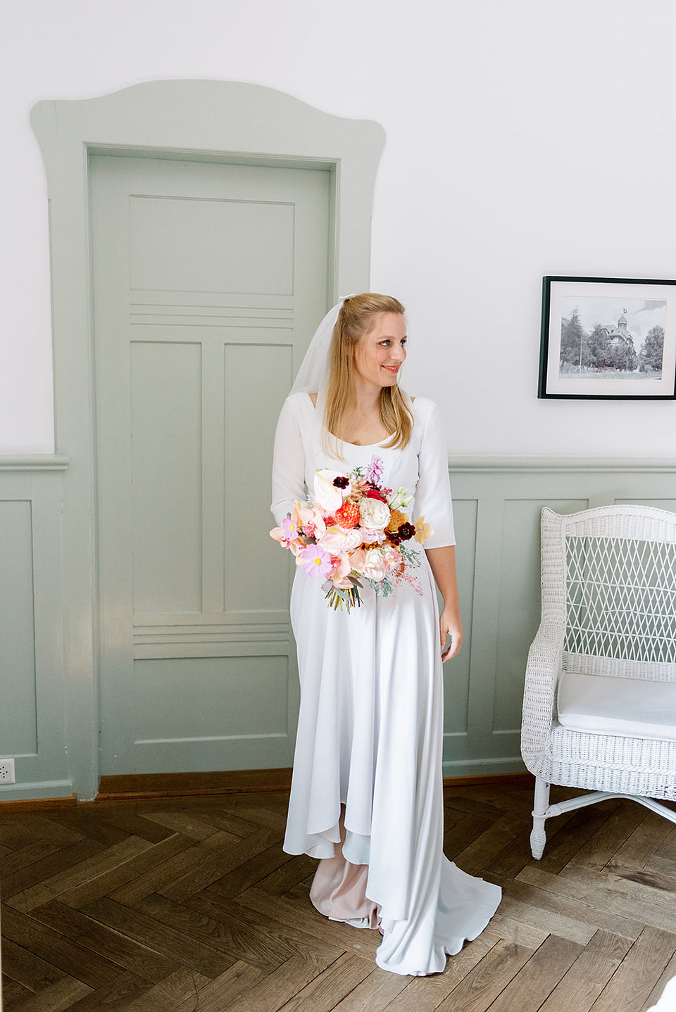 Kurhaus Bergün wedding photography bride getting ready
