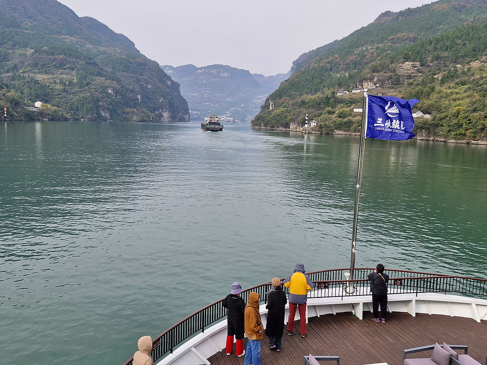 taking the boat from yichang to the 3 gorges dam