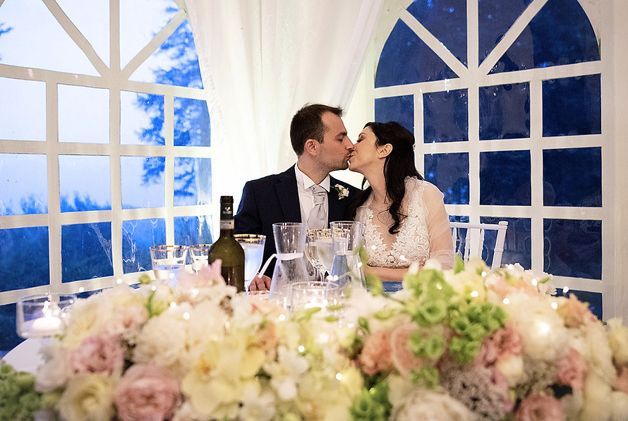 Bluemilia, fiori colorati matrimonio, fiori estivi per matrimonio, floral designer milano, best floral designer, allestimenti floreali milano, fiorista milano, fiorista cuneo, fiorista alba, fiorista bravo, best italian florist, fiorista lago di como, fiorista lago maggiore, fiorista lago di garda, fiorista isola del garda, italian floral designer, italian wedding ceremony, italian ceremony, destination wedding, italian destination wedding, bouquet peonie, italian florist, good italian florist, maggiore lake, florist como lake, florist garda lake, florist positano, italian wedding florist 