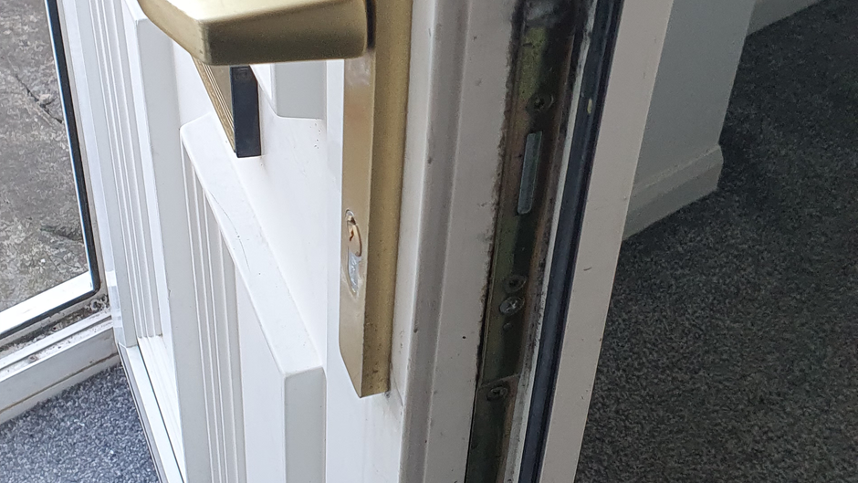 Struggling with your Upvc door??