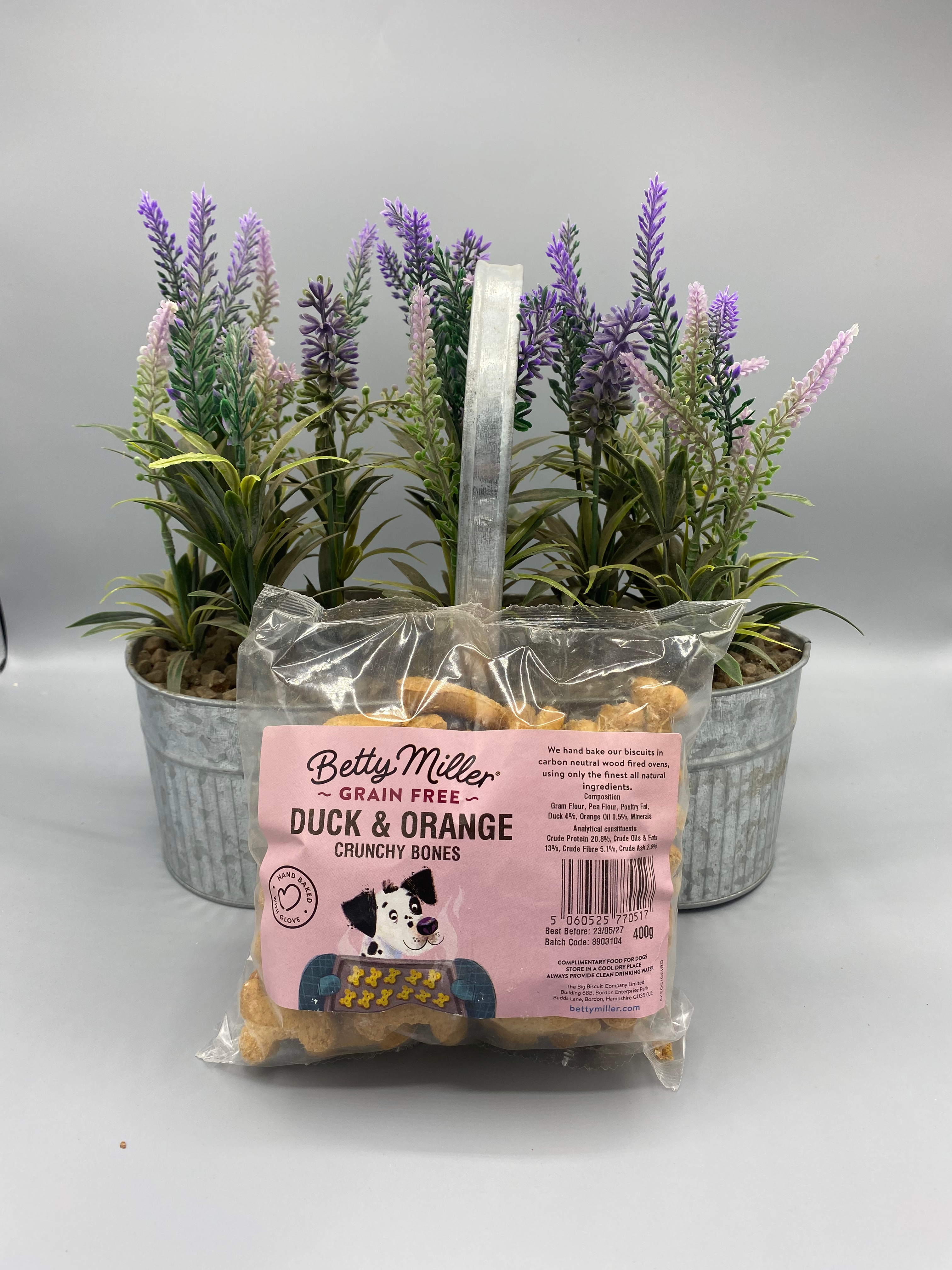 Betty miller - Duck and Orange bones  400g 