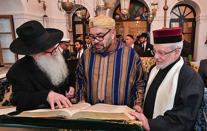 On t’a dit que les Juifs étaient tolérés au Maroc. La Constitution du Royaume dit autre chose.