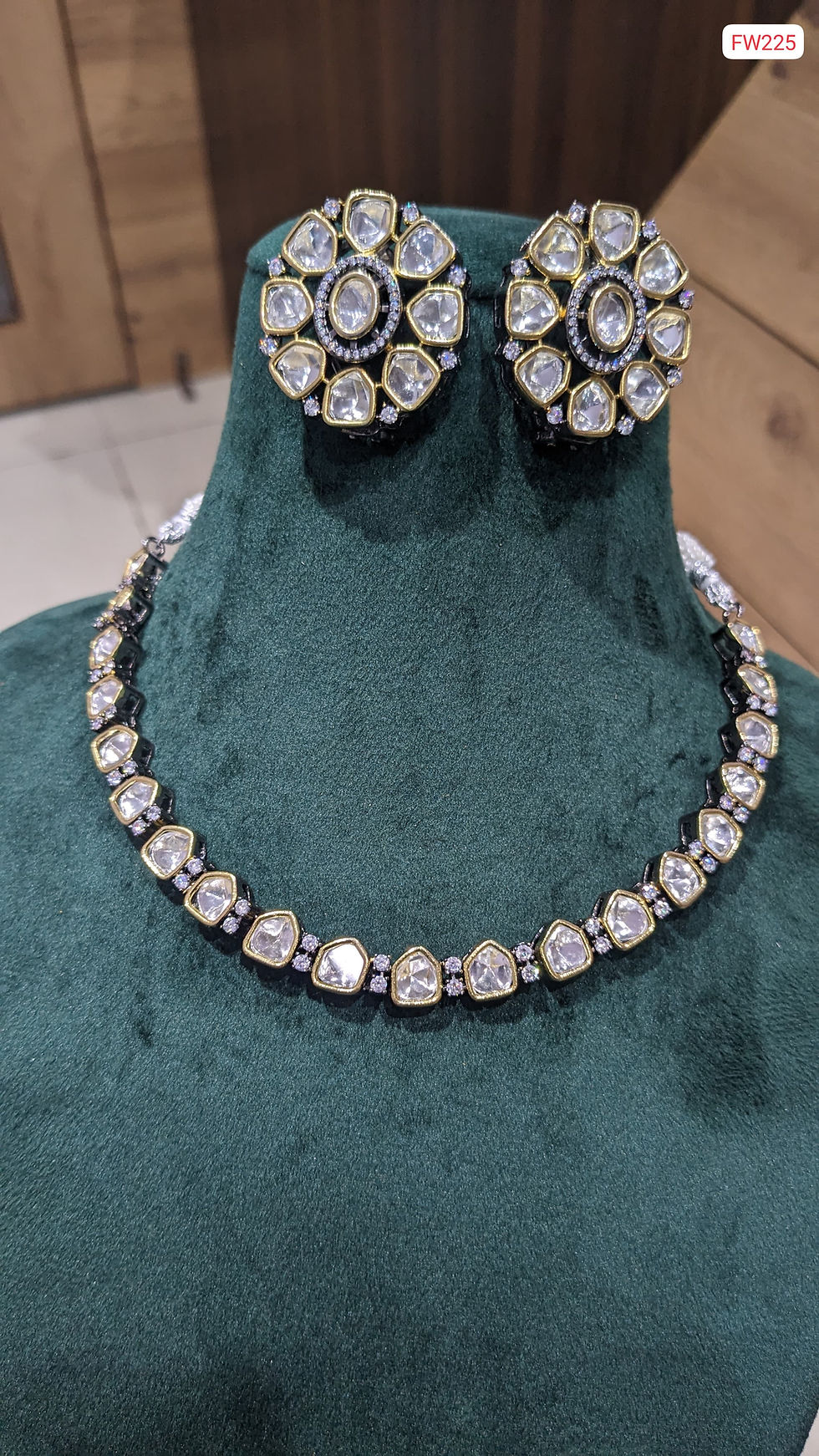 Uncut Diamond Necklace Set in Gold/Silver polki set