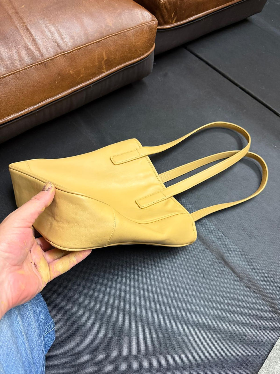 restored-designer-leather-purse-side-profile-san-leandro-ca
