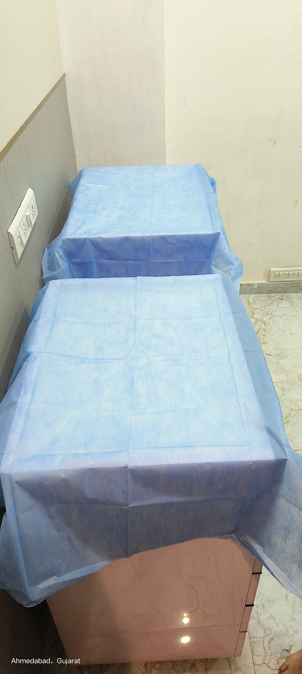 Thumbnail: REINFORCED TROLLEY COVER RF30 (UNSTERILE) ( PACK OF 100 )