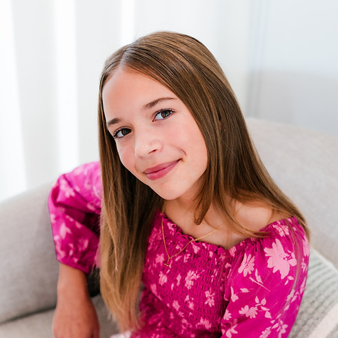 Leilani Headshots-5.jpg