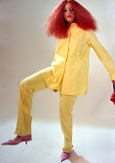 Mariana Zaragoza Impersonating Grace Coddington on editolial for The Walk magazine. Mexico