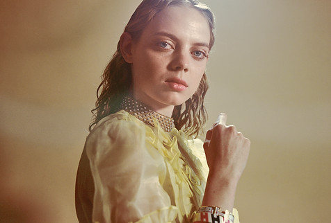 Mariana Zaragoza Impersonating Franca Sozzani on editolial for The Walk magazine. Mexico C