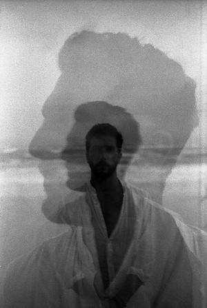 Unfolding David, this photograph of sculptor David Troice was shot on Tulum, Mexico. 2020.