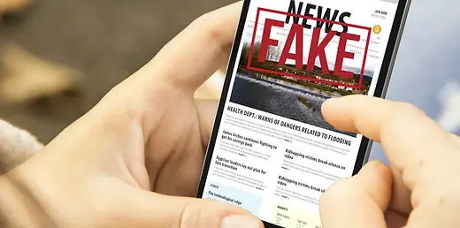 FakeNews-1024x1024.webp