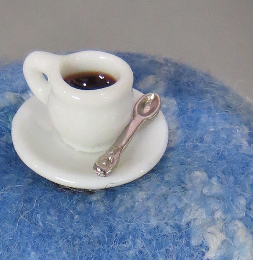 Thumbnail: Teapot Totem