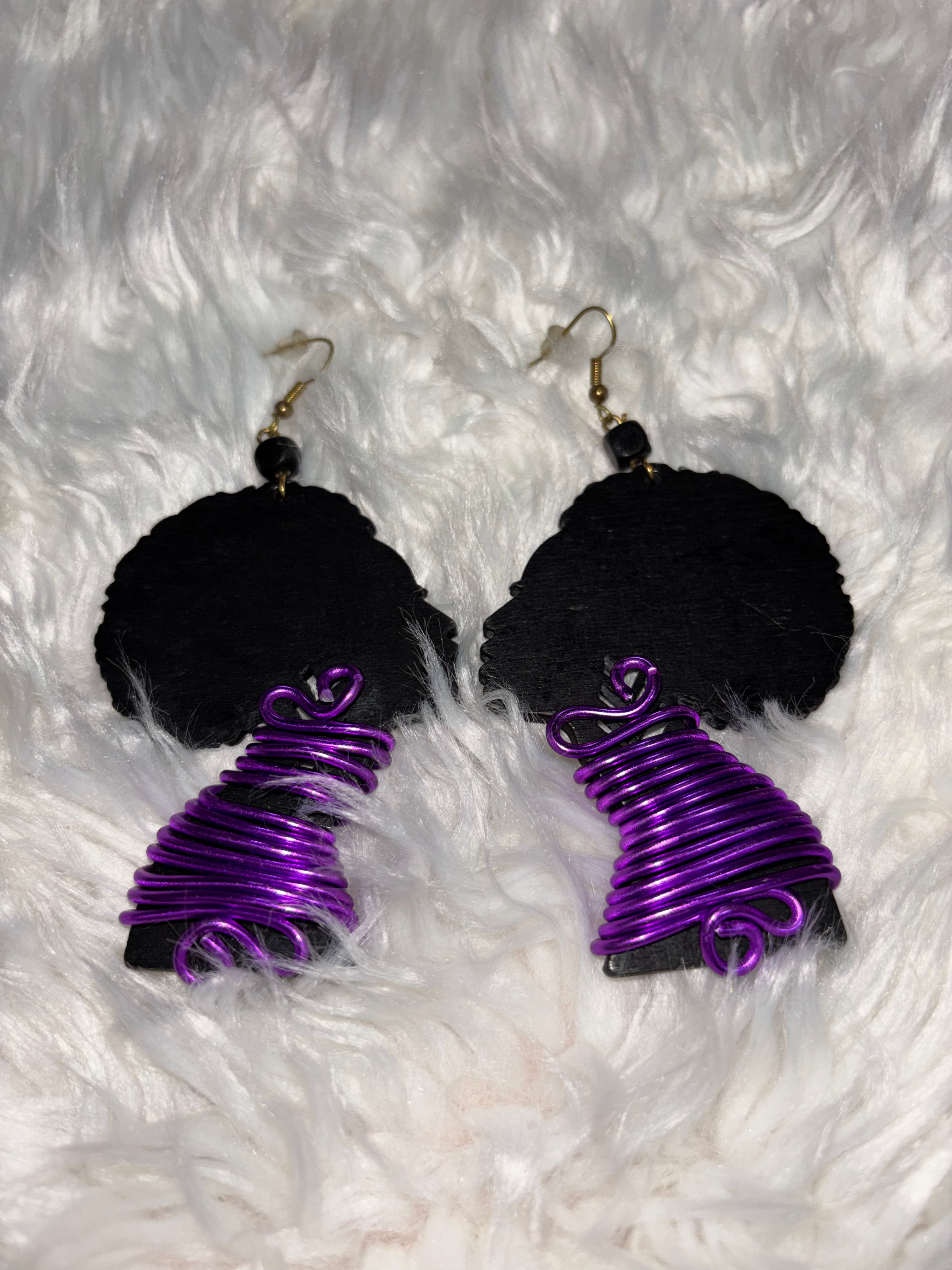 Queen Purple Earrings