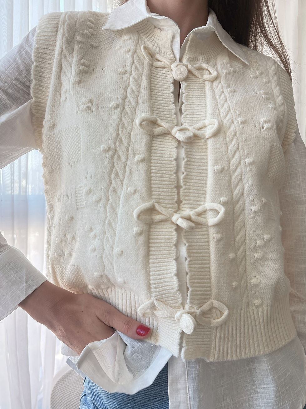 Miniatura: COLETE DE TRICÔ CAROLINA OFF WHITE 