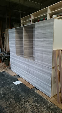 ヤマケイの家具