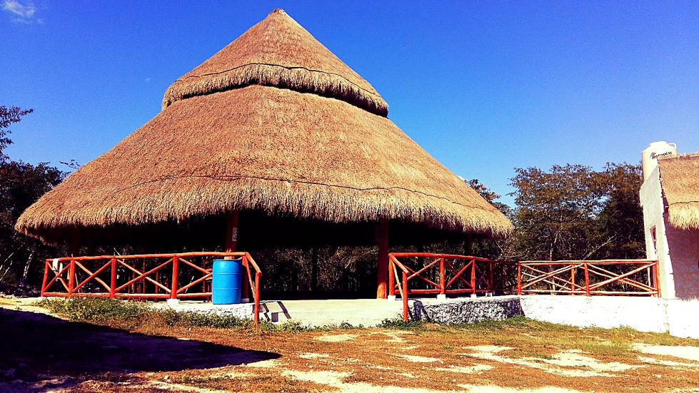 ¿Qué más puedo encontrar en el parador turístico?