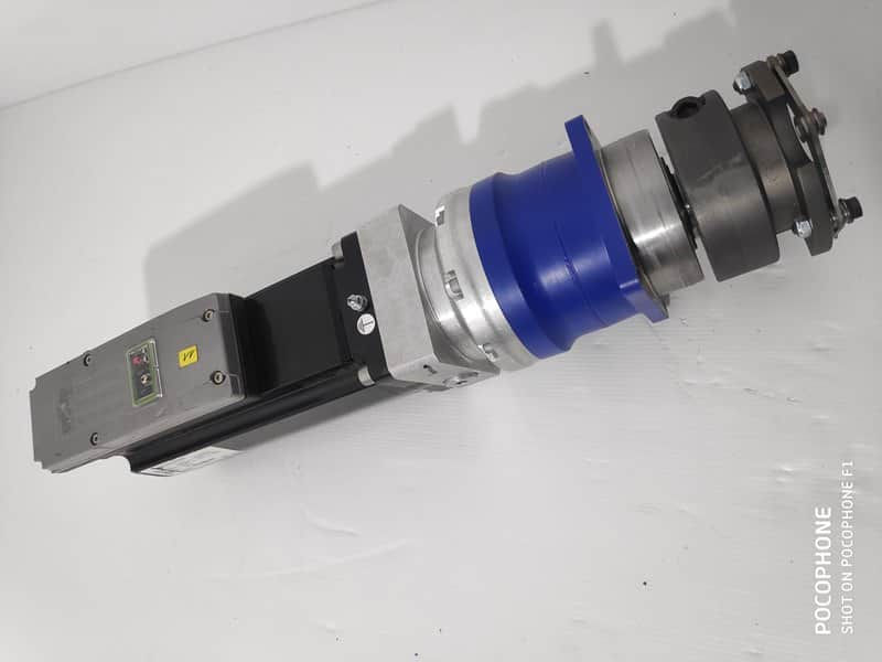 Jetter JL4-0530-48-3RV 3000rpm servo motor + Wittenstein SP 100S-MF2-16 gear box