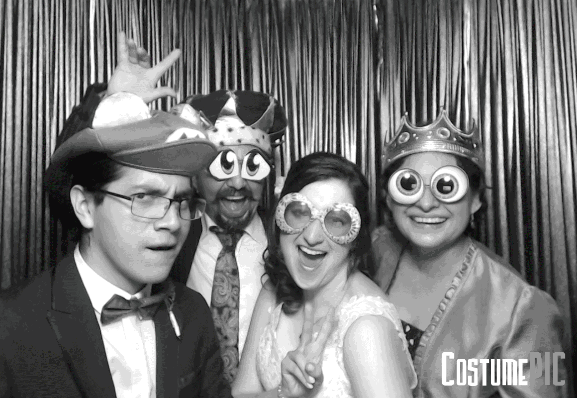La mejor experiencia rentando la cabina de fotos CostumePIC