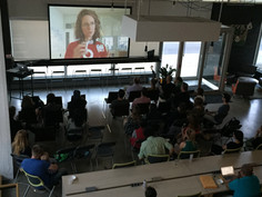 workbar-screening-51215_19342175230_o.jp
